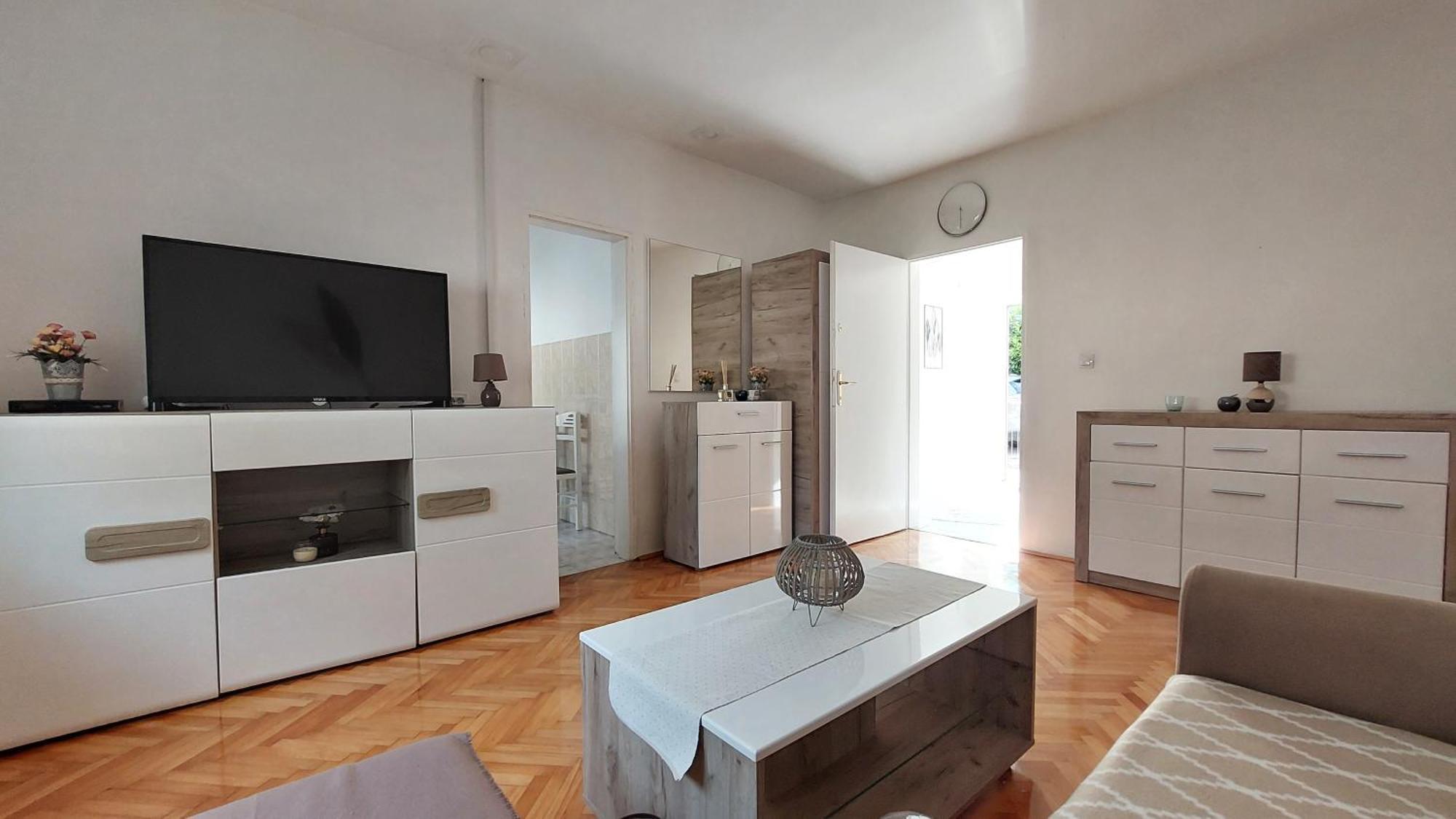 Appartement Perun - *